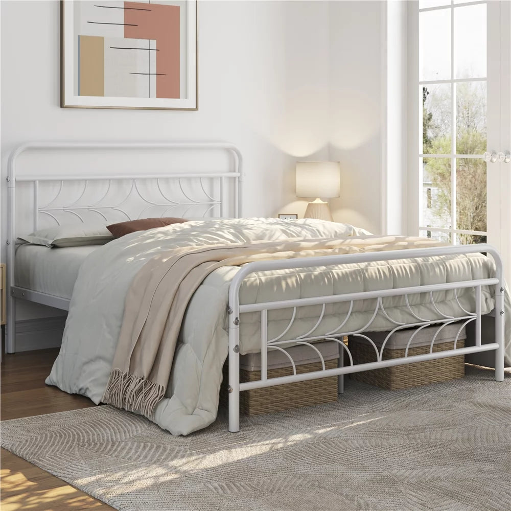 White Full Size Metal Bed with Headboard and Footboard U8532