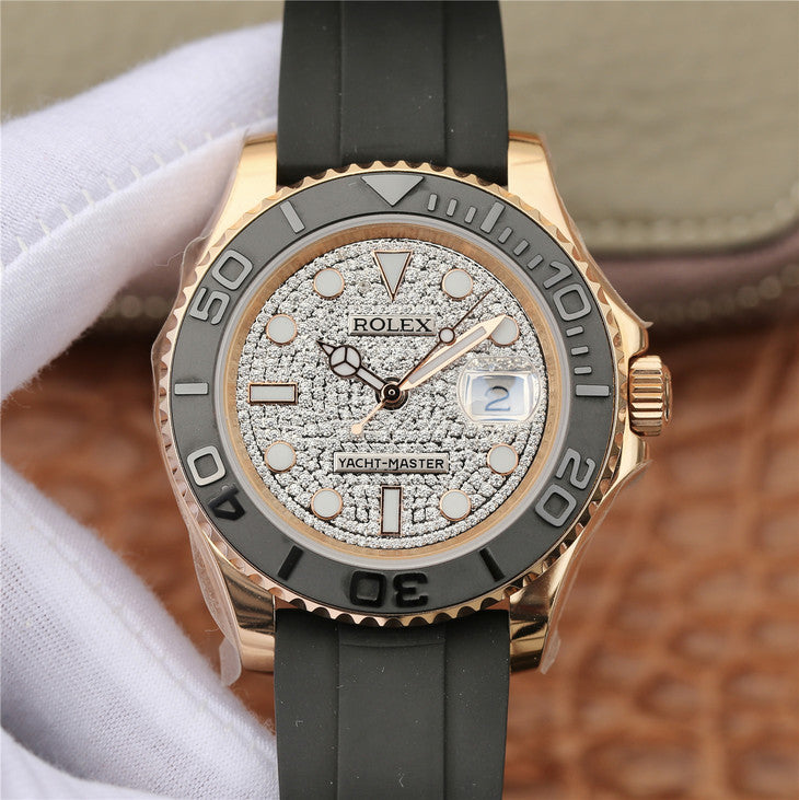 Golden Diamond Dial Rubber Strap 40mm B687