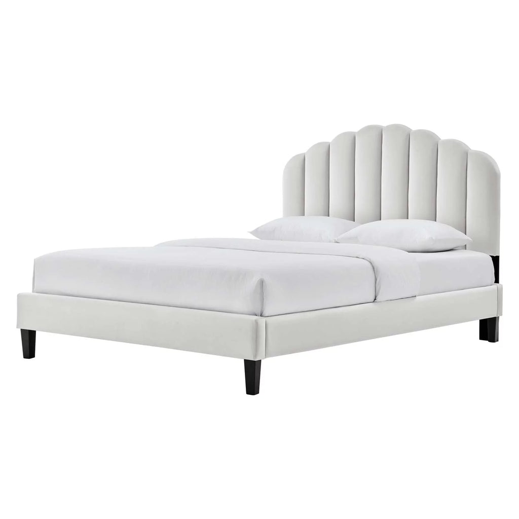 Queen Size Grey Velvet Platform Bed Frame C7461