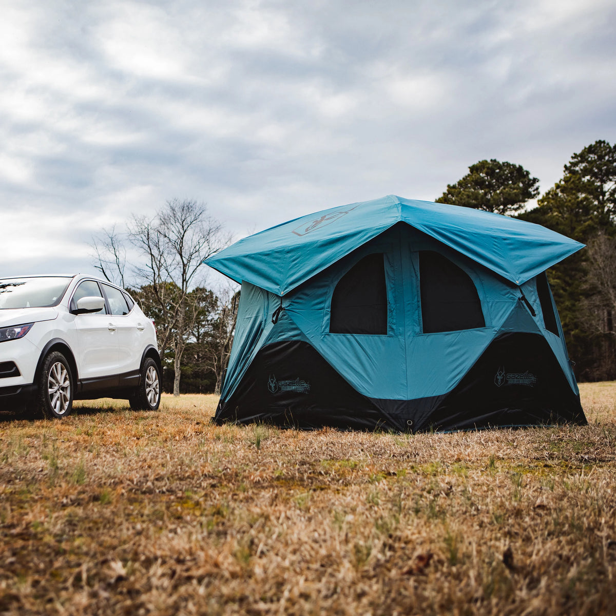 Portable Hub Tent, 3-Person, Pacific Blue U38756