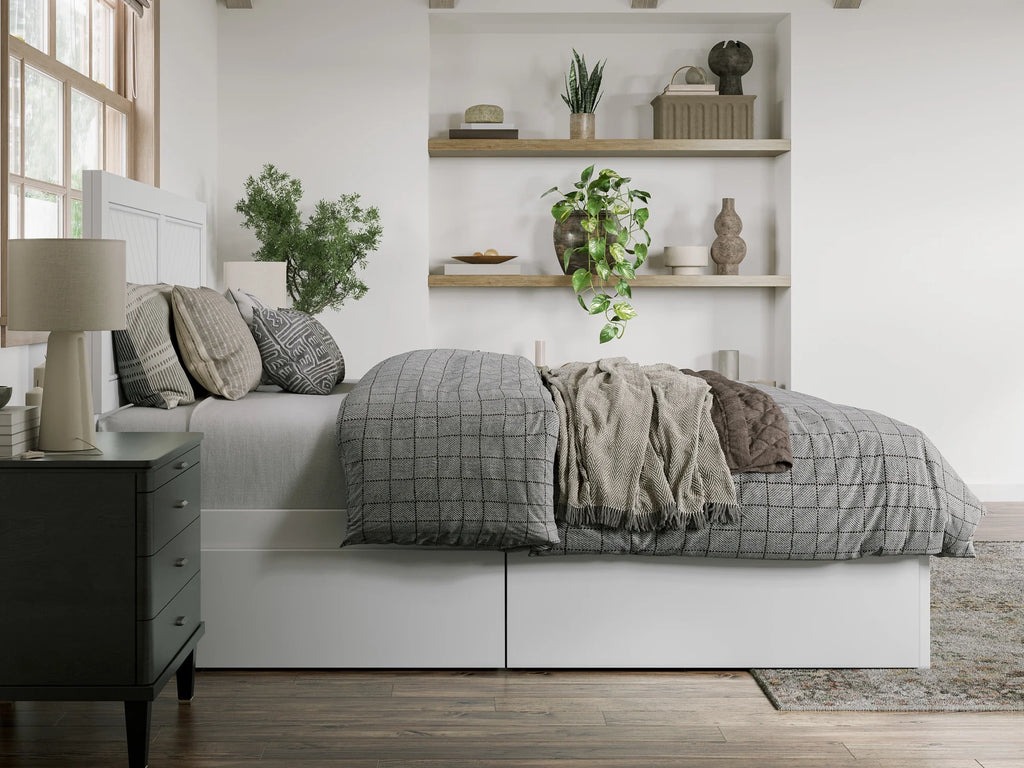 White Solid Wood Platform Bed with Storage Drawers Queen J935