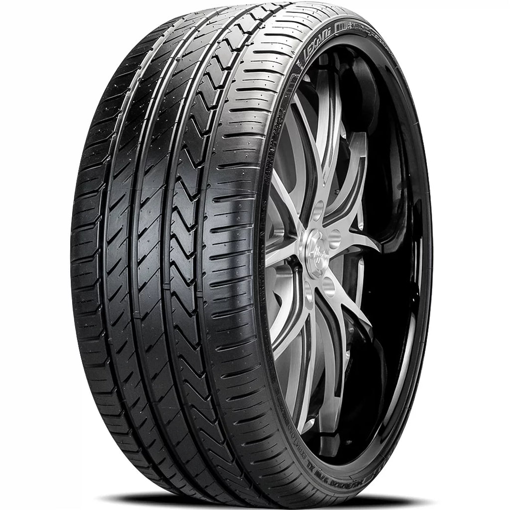 305/25R20 ZR 97W XL Performance Tire D147