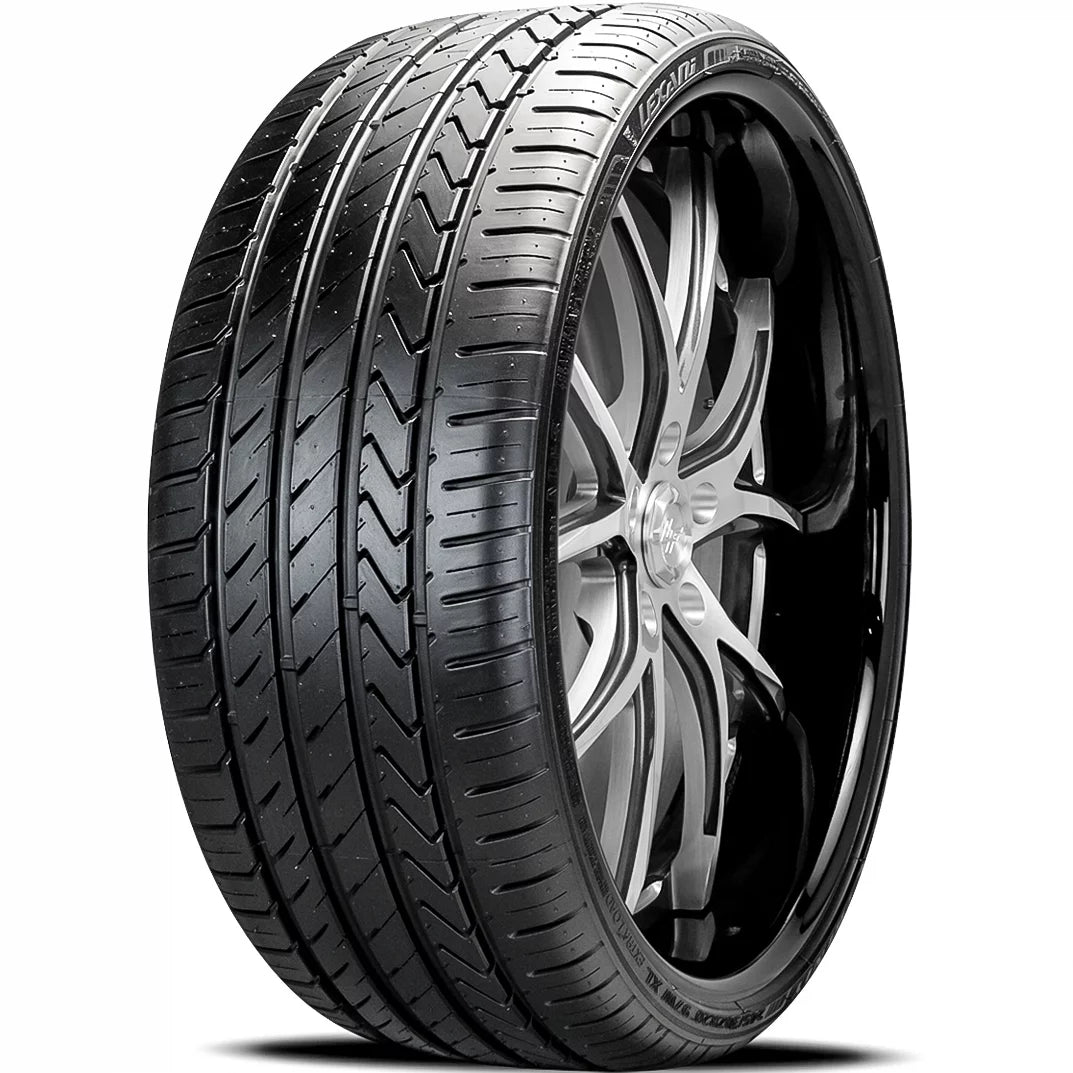 305/25R20 ZR 97W XL Performance Tire D147