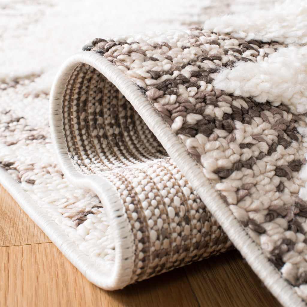 Ivory Brown 8' x 10' Shag Area Rug U426