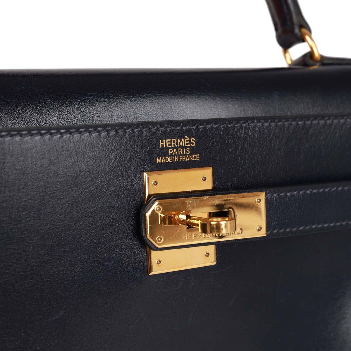 Vintage Navy Box Leather Bag with Gold Hardware Y51191