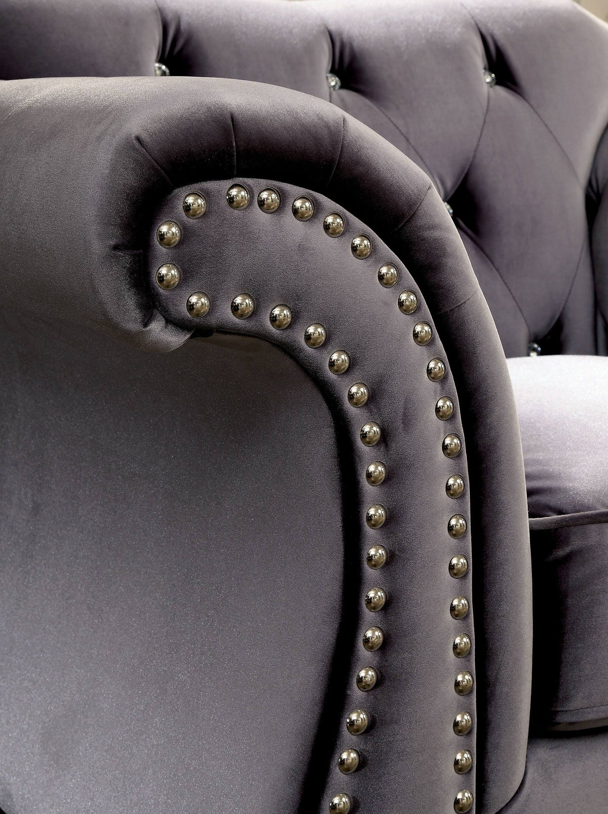 Gray Loveseat W570461