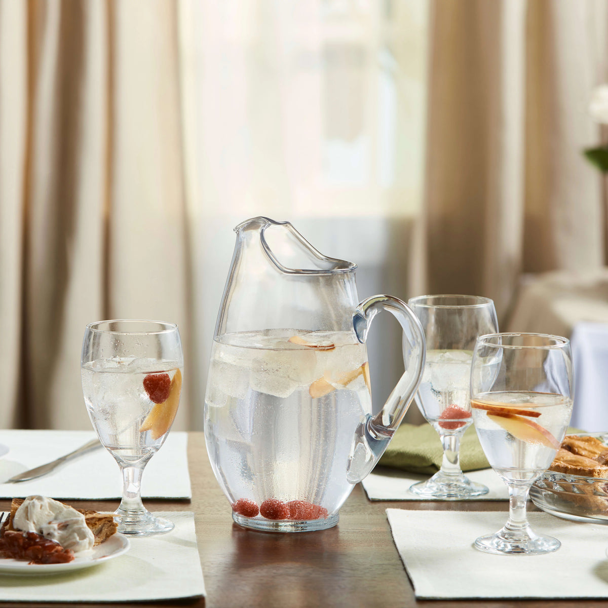6 Goblet Glasses and Pitcher Set O273731