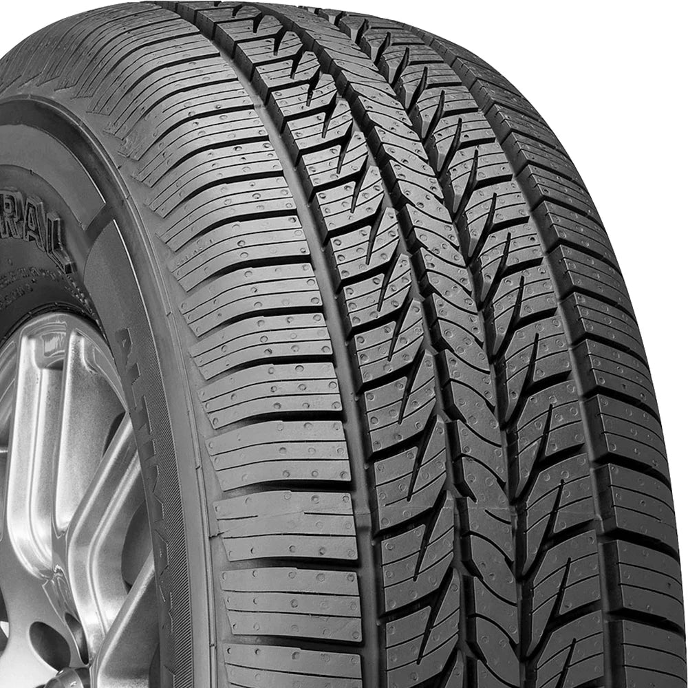 All Season 235/60R17 102T Passenger Tire L4583