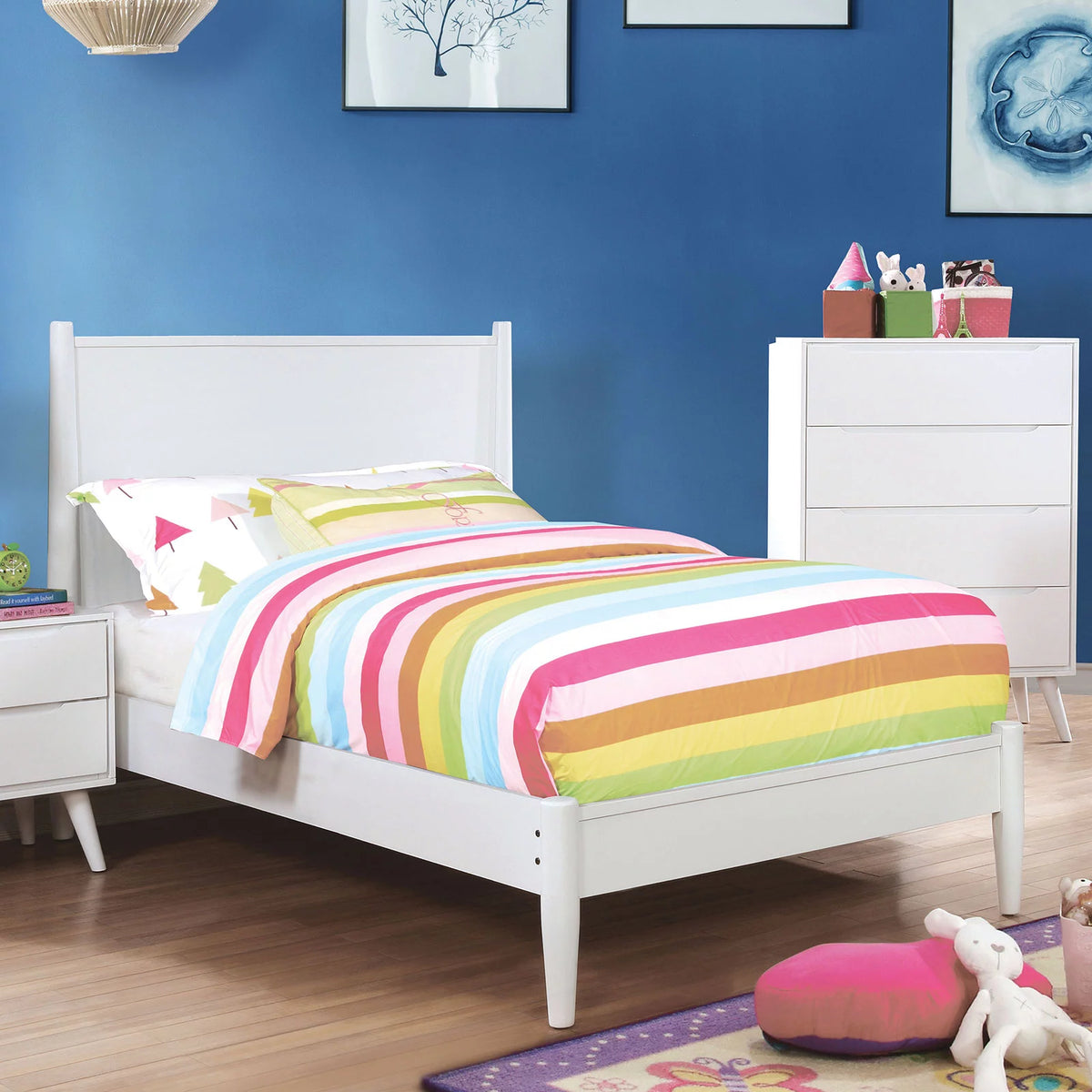 White Twin Size Solid Wood Platform Bed B2175