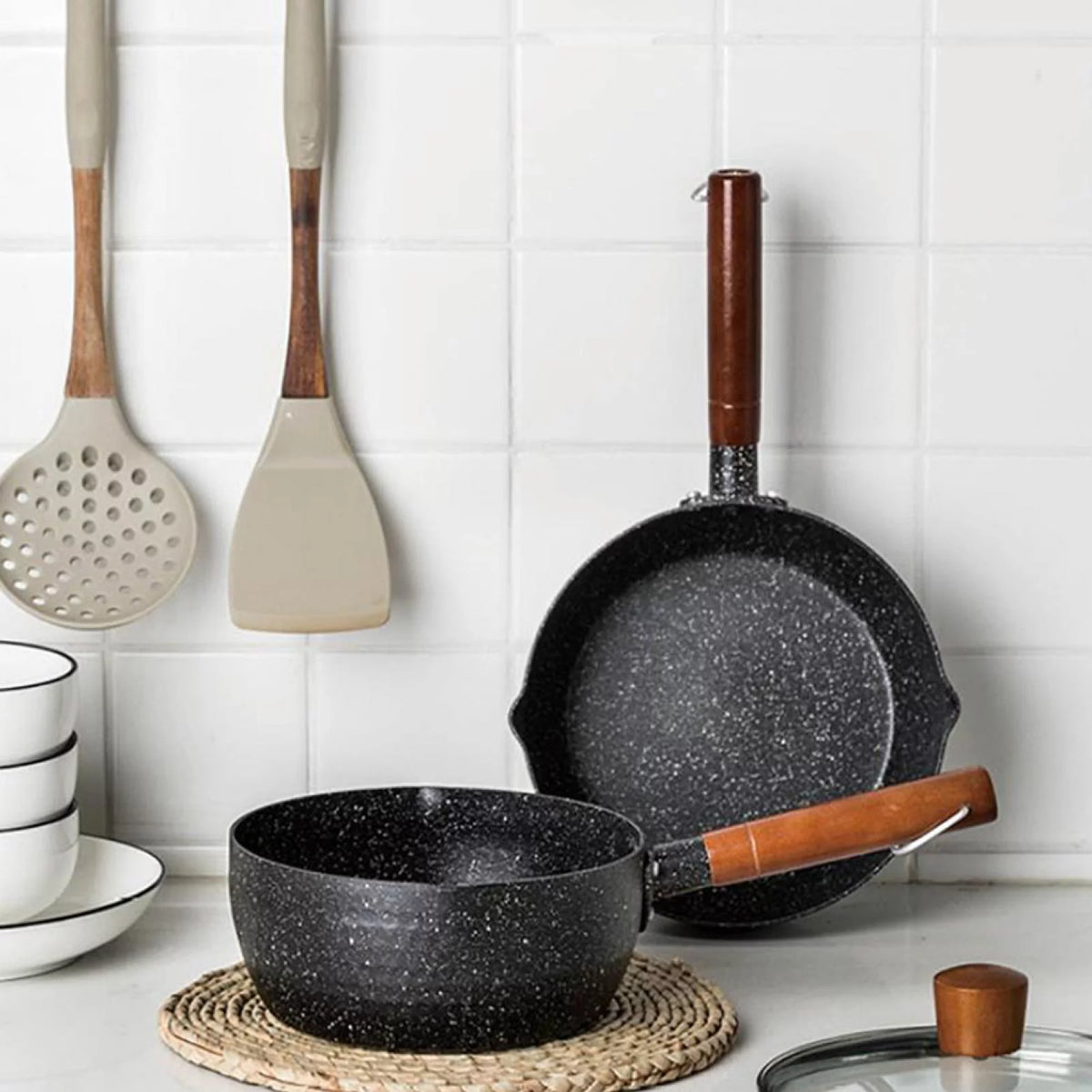 Olla de cocina antiadherente con mango de madera 18CM N84251