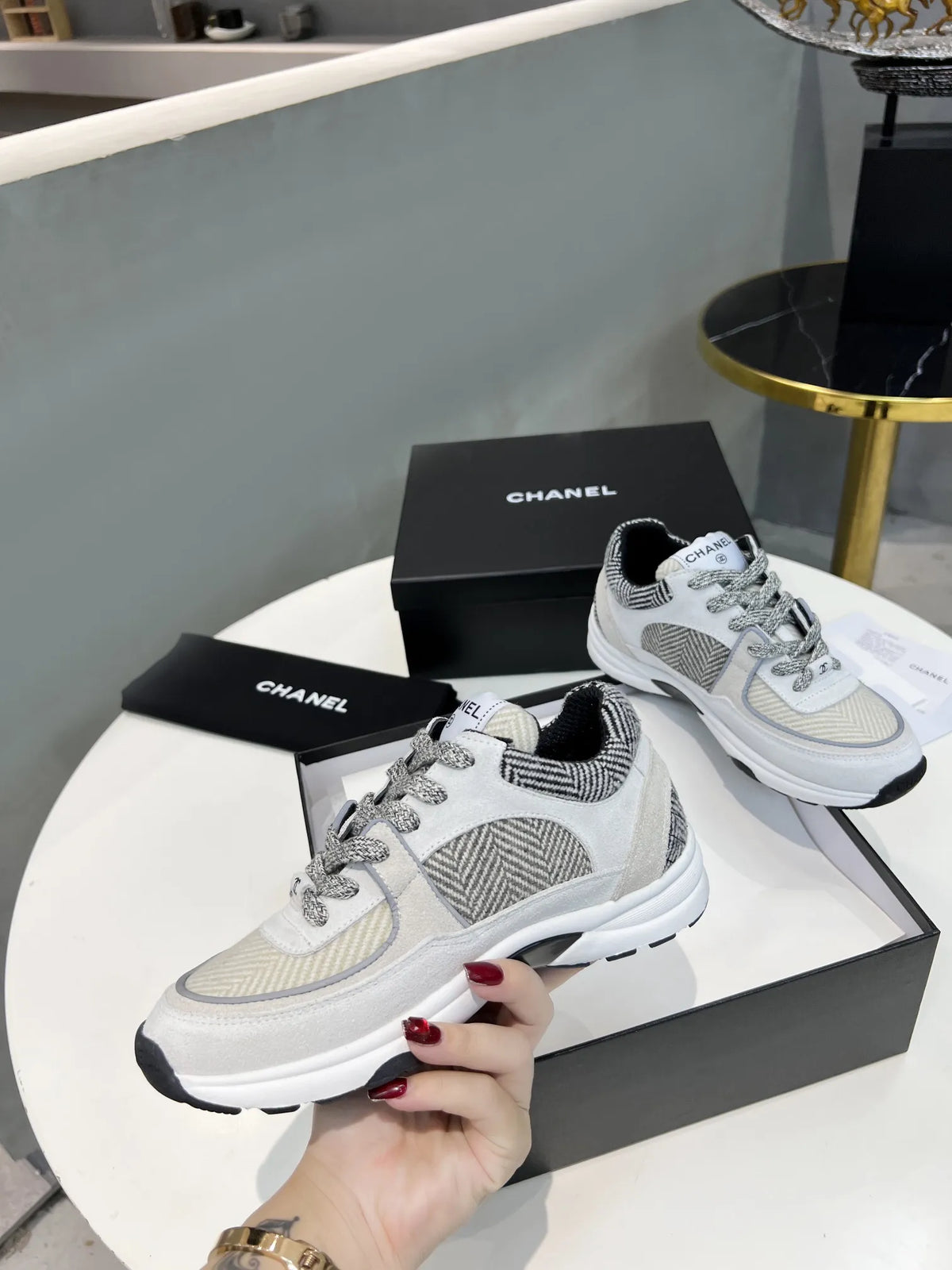 Shoes X961