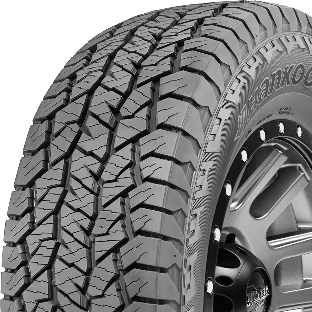 305/45R22 118T Tire X131931