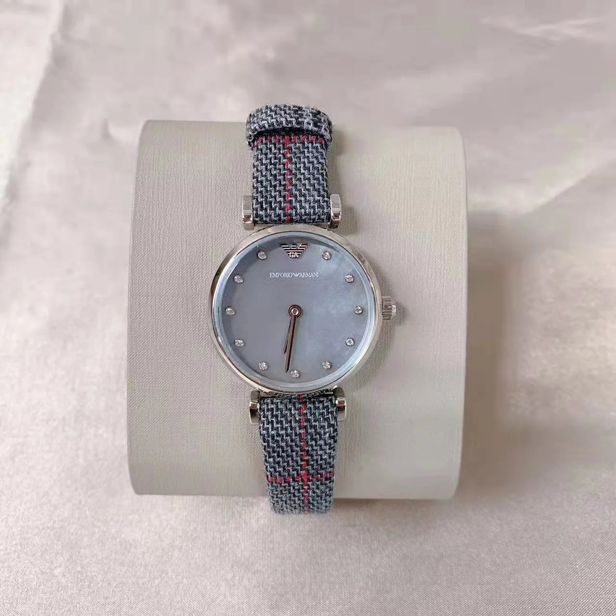 Grey Fabric Band Women's Watch K40810