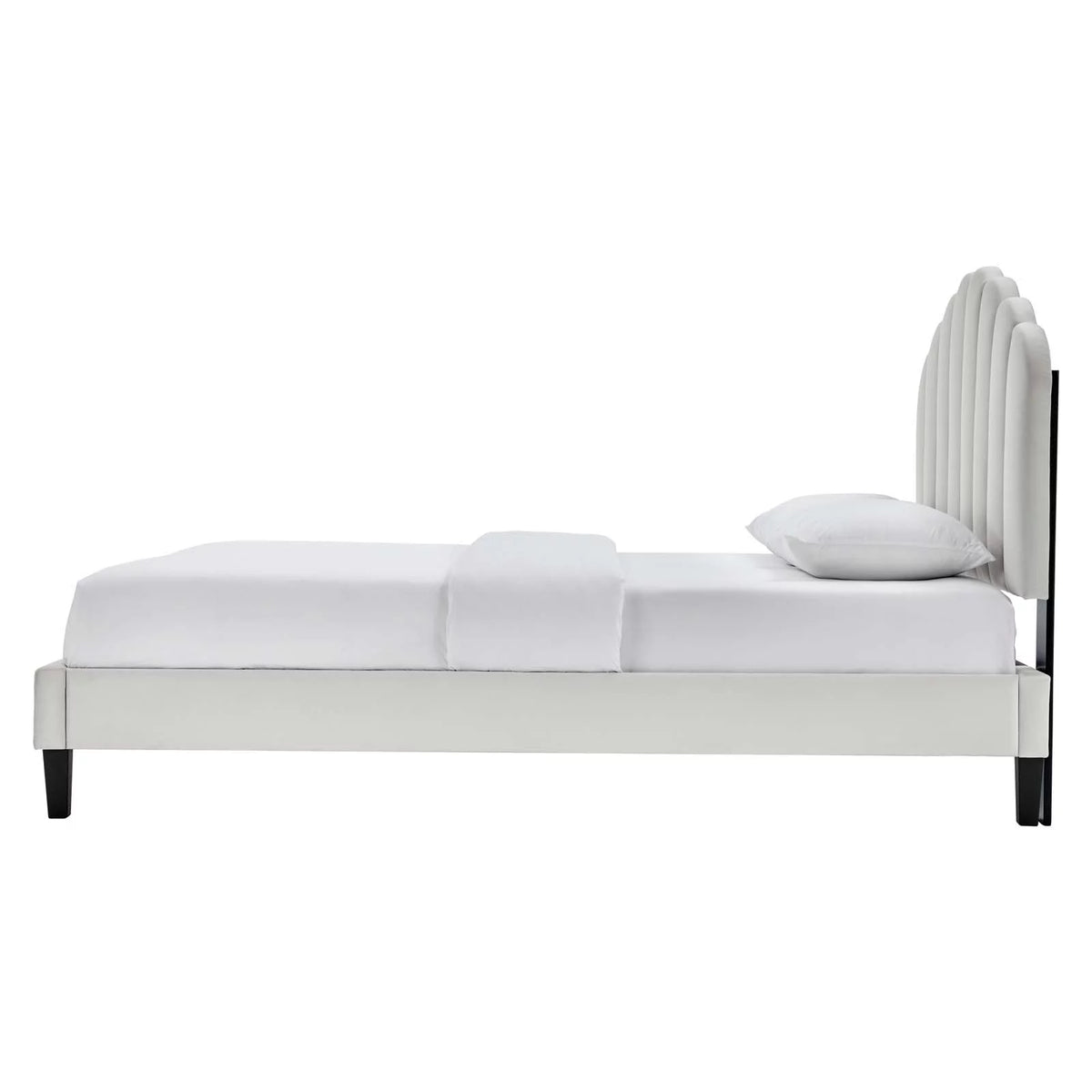 Queen Size Grey Velvet Platform Bed Frame C7461